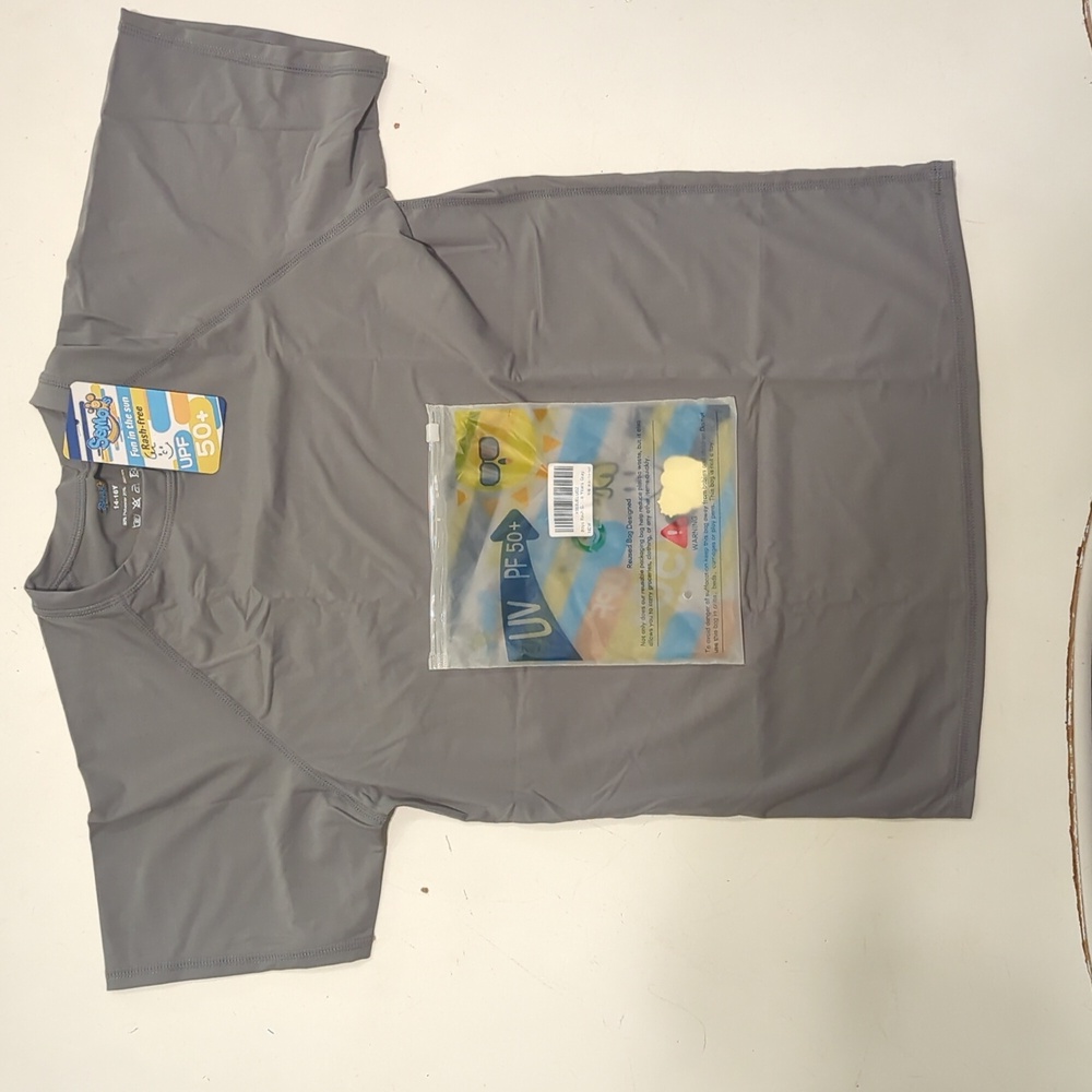 Semois Grey Rash Guard Youth 14-16 (new with tags)